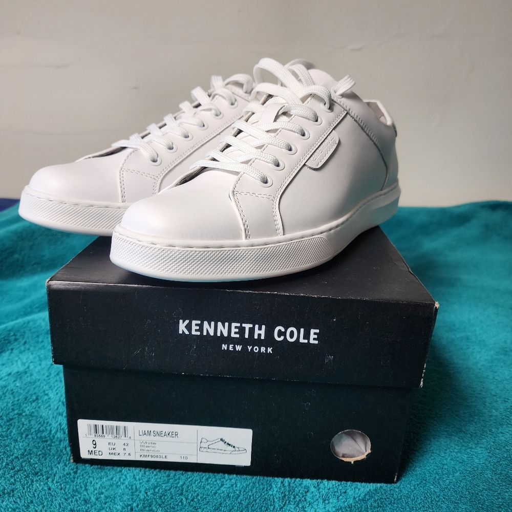Kenneth Cole - White Sneakers - Men's 9